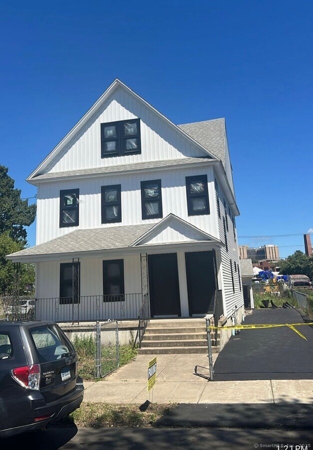 Photo - 141 Holly St Apartamento Unidad SECOND FLOOR