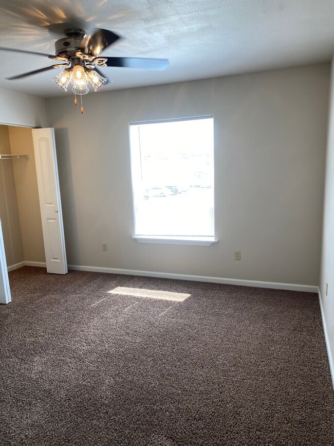 Photo - Beautiful one bedroom with a balcony! Unit P205