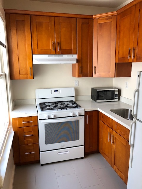 Building Photo - 2020 Franklin St