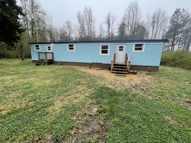 Building Photo - 12362 Kings Hwy Rental