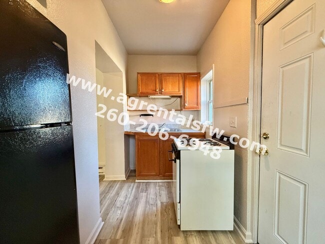 Photo - 110 S Cowen St Exd Unit #3