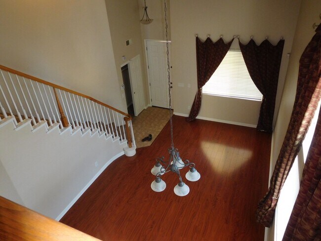 Photo - Gorgeous Golden Valley aHome