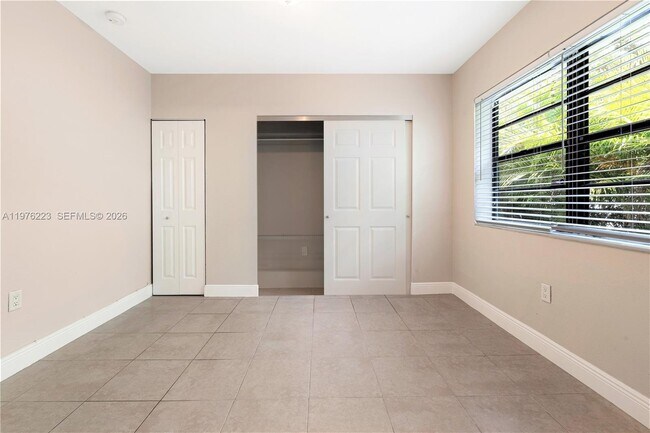 Photo - 214 Salamanca Ave Unit 3