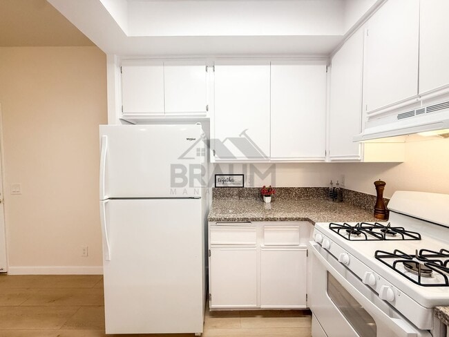 Photo - 11459 Collins St Unit 215