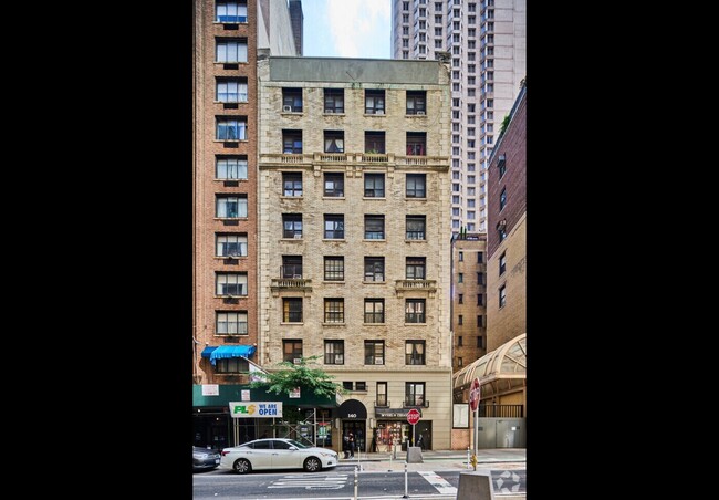 Building Photo - 140 W 55th St Unit 4C