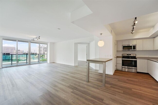 Photo - 1500 Bay Rd Unit M-0821