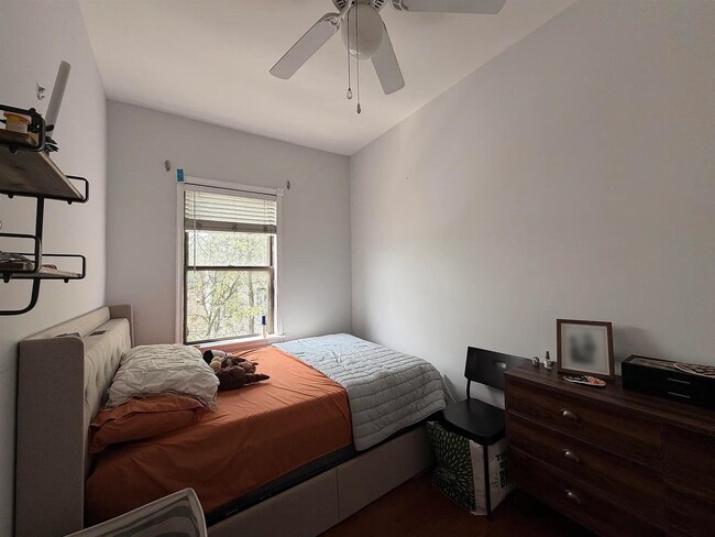 Photo - 420 2nd St Unit 9