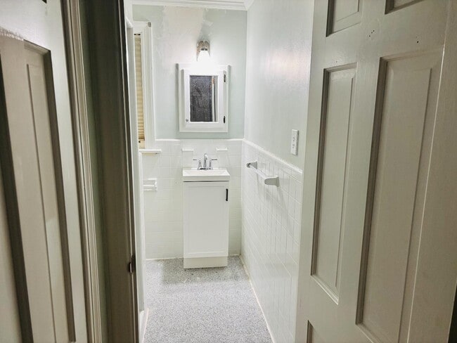 Photo - 624 Barcliff Rd