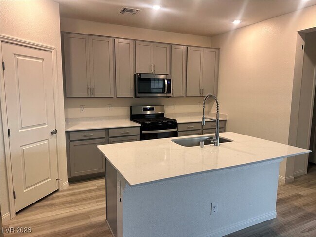 Photo - 2933 Gallarate Dr