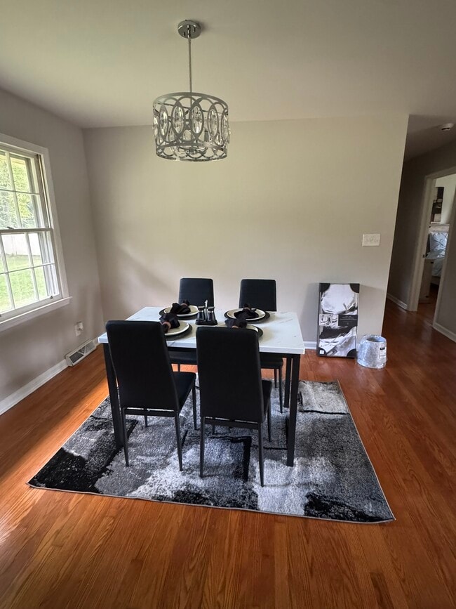 Photo - 3706 College Park Cir NW