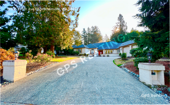 Photo - 13906 205th Ave NE