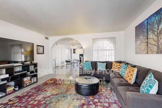 Photo - 505 S Farrell Dr Unit #D23