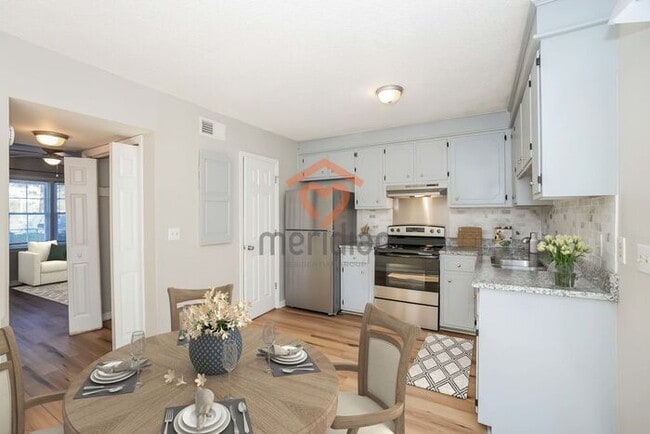 Photo - Charming 2-Bedroom Townhome in Prime West Ashley Location