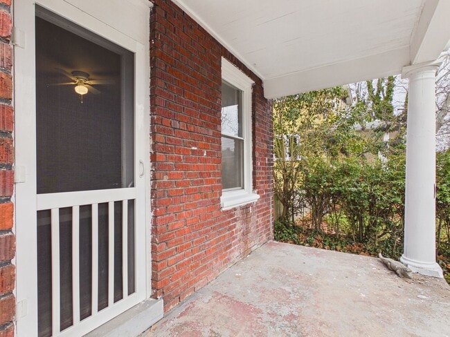 Photo - 2508 North Ave Unit Apt 2