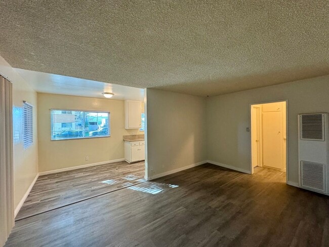 Photo - 2212 San Anseline Ave Unit 1