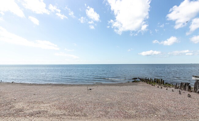 Photo - 2154 Fairfield Beach Rd