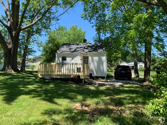 Building Photo - 308 Highland Ave SW Rental