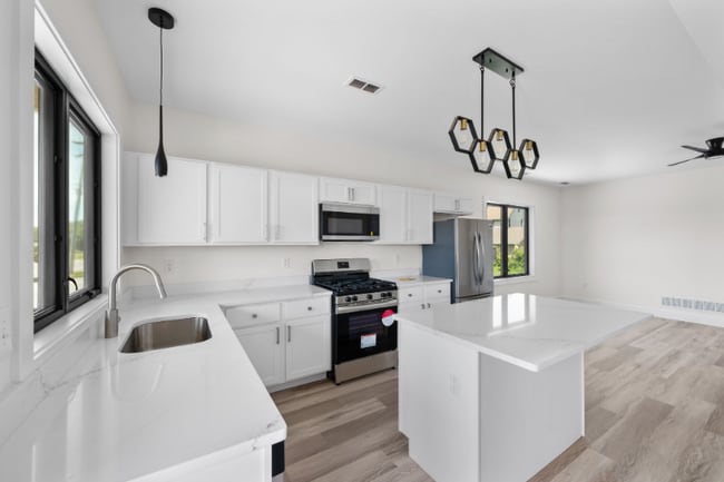 Photo - 1295 Holmden Ave Unit 1