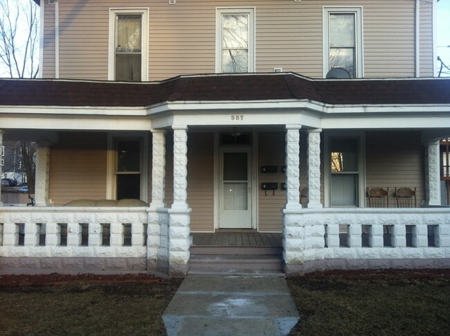 Photo - 357 College Ave Unit 3