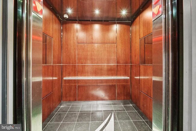 Photo - 901 N Penn St Unit F1206