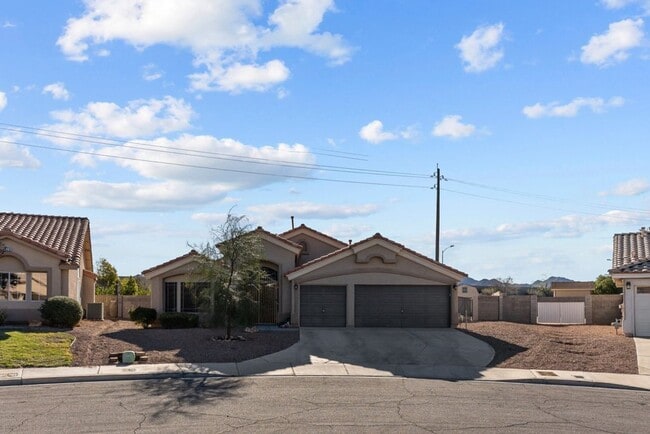 Spacious Single Story, 4 Bedroom "Henderso... - Spacious Single Story, 4 Bedroom "Henderso... House