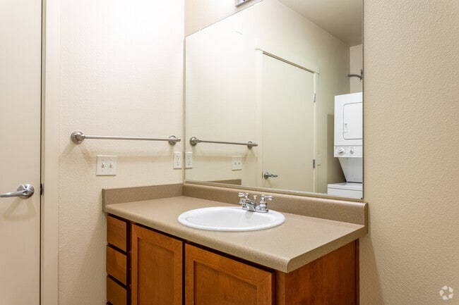 Studio, 1BA - 451 SF (Savier)