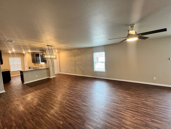 11855 Viney Pass