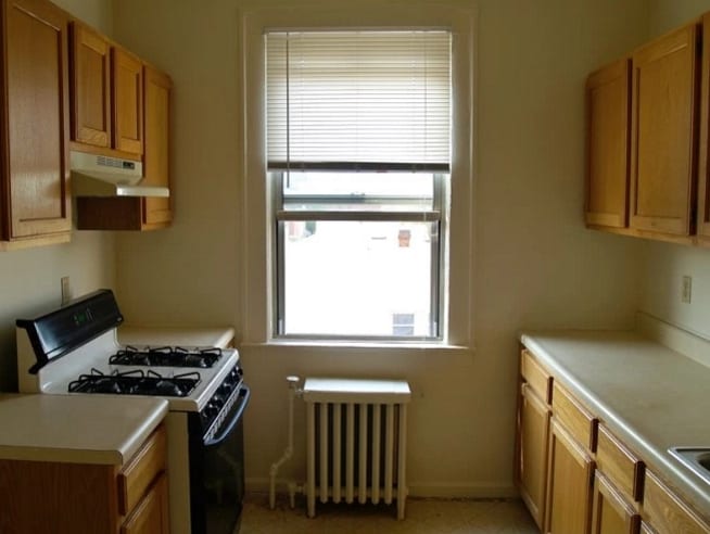 Photo - Poplar Place
