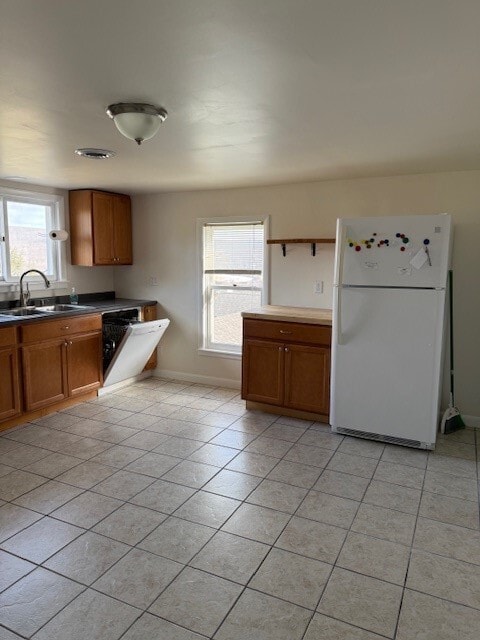 237 W 3rd St