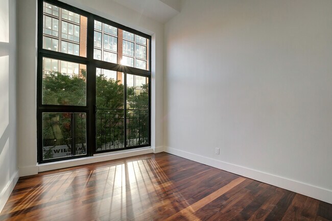 Photo - 120 S 4th St Unit 3F