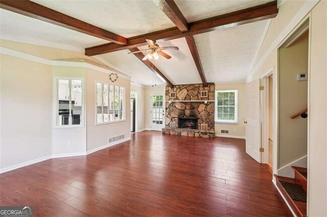 Photo - 498 Cole Dr SW