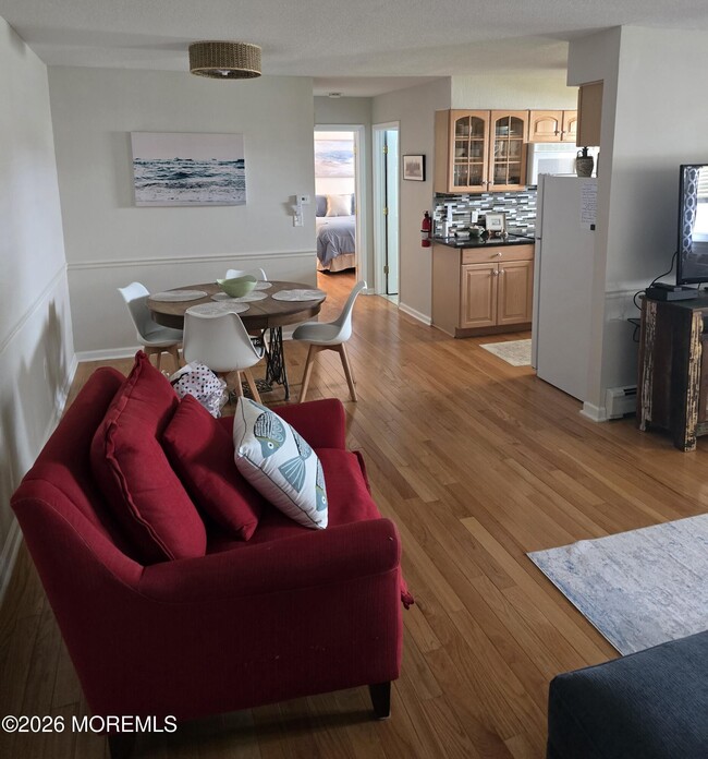 Photo - 109 Wharfside Dr