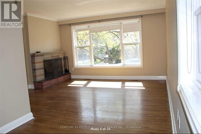 Photo - 39 Meadowland Dr