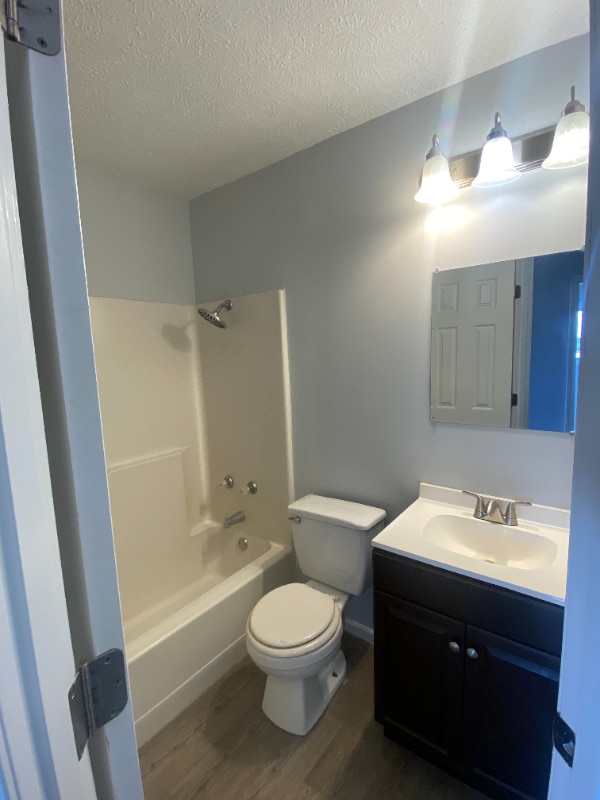 Photo - 517 S Clark St