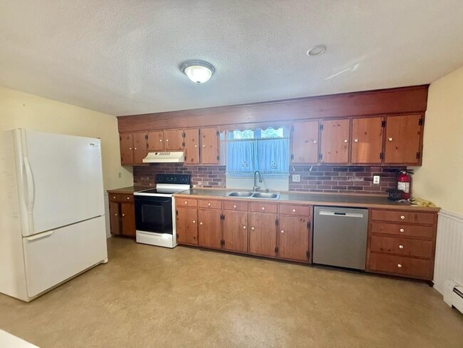 Photo - 101 Honeyman Ave