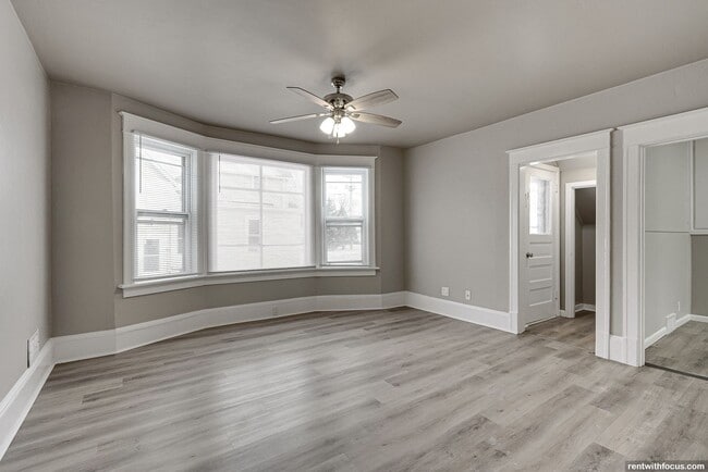 Photo - 135 Broad St Unidad 135