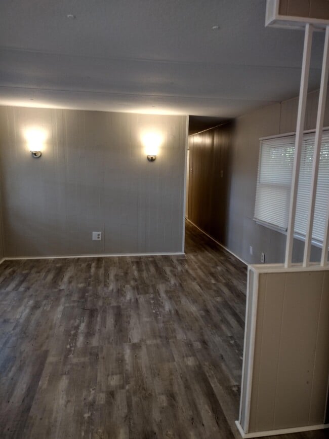 Photo - 78055 Susi Ln