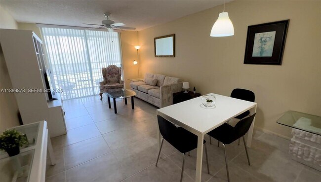 Photo - 8280 Sunrise Lakes Blvd Unit 205