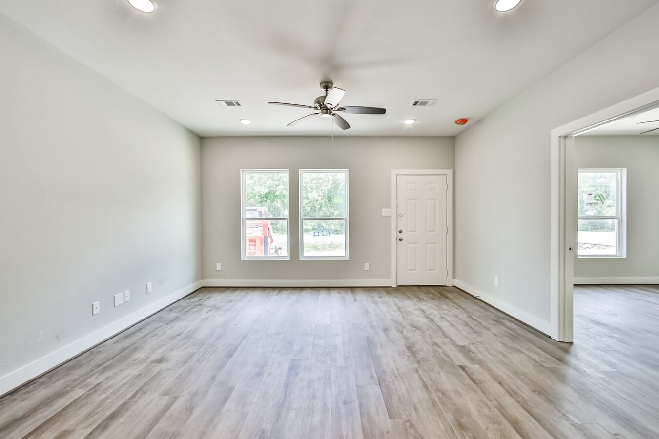 Photo - 420 Ave B