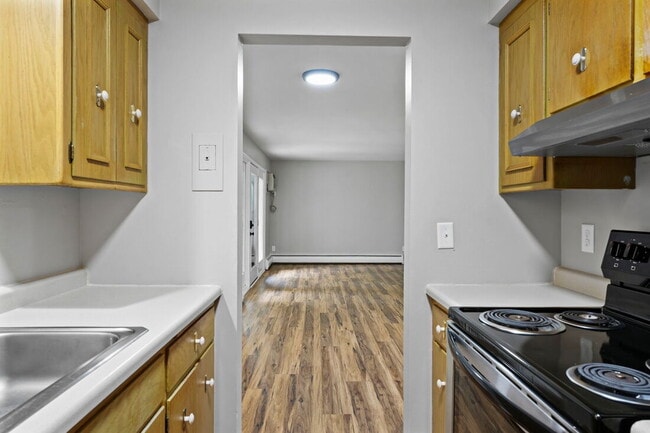 Photo - 5006 Whitcomb Dr Unit 5006-8