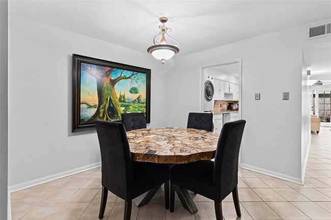 Photo - 12997 Trail Hollow Dr