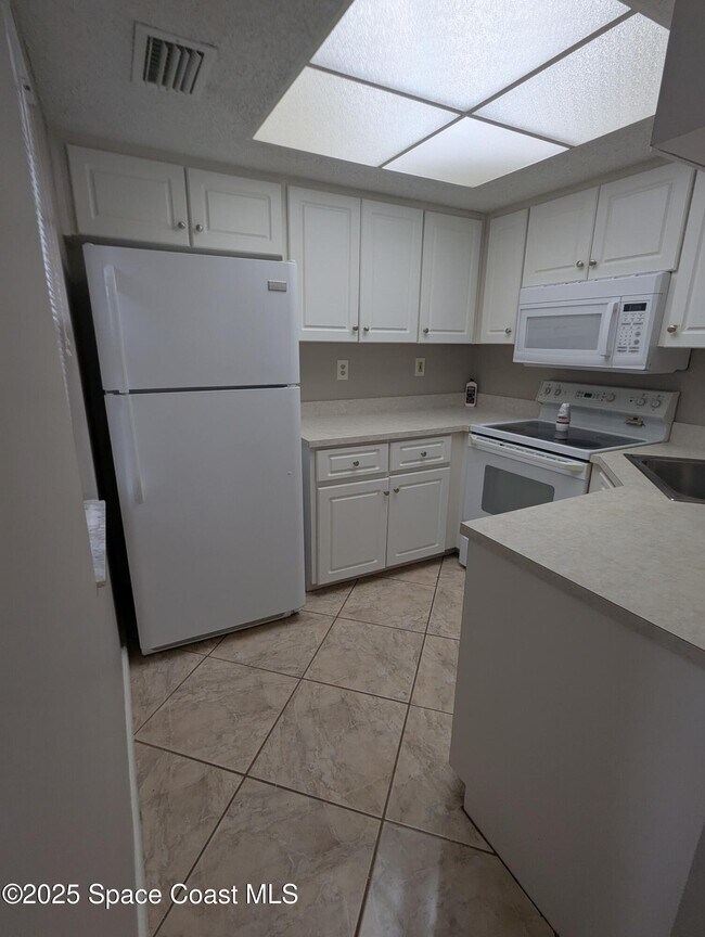 Photo - 1609 Sunny Brook Ln Unit E 104