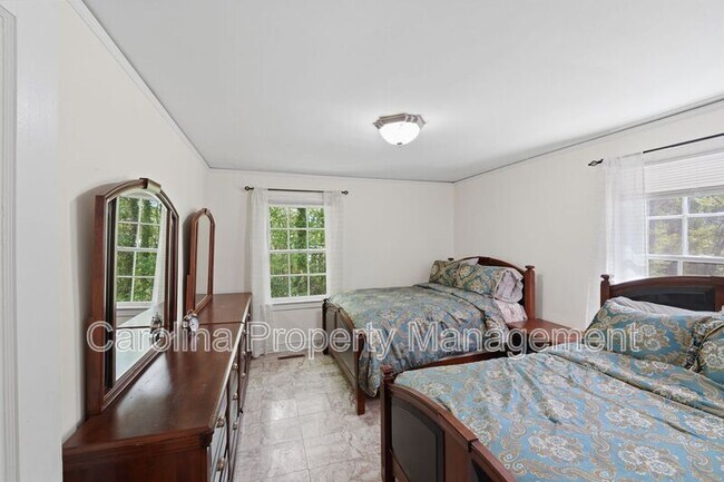 Photo - 3120 Baucom Rd