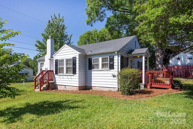 Photo - 9531 Idlewild Rd