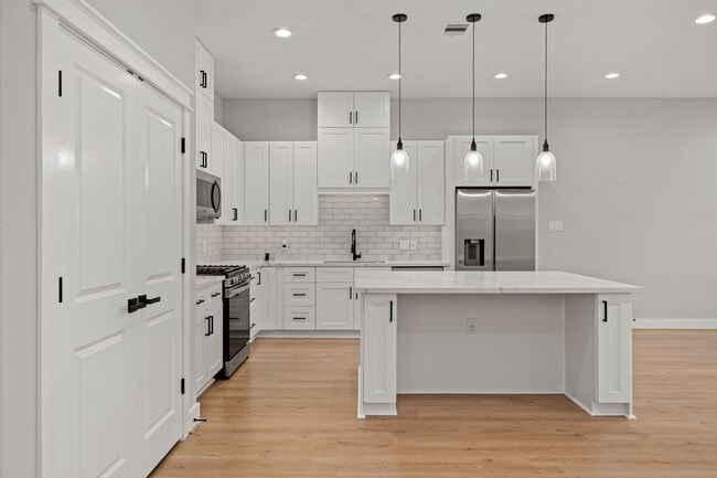 Photo - 6480 T C Jester Blvd