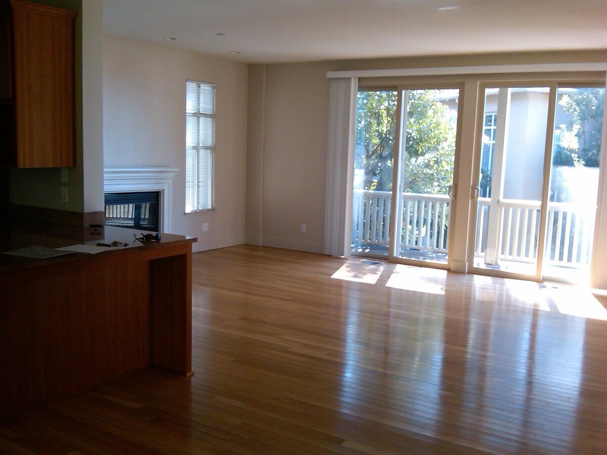 Photo - 642 Southview Ter