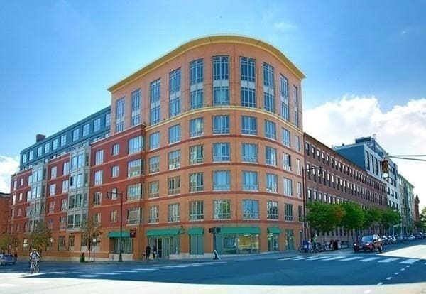 Building Photo - 150 Cambridge St Unit 404 Rental