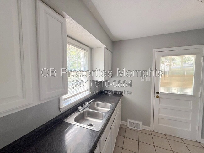 Photo - 4420 Owen Rd