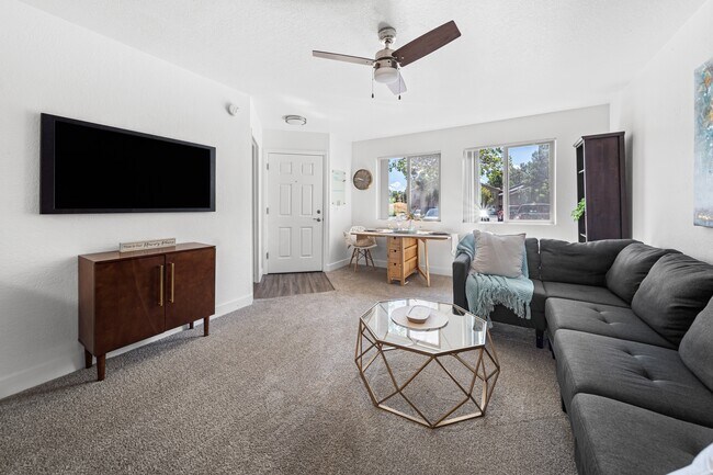 Woodlands Village Apartments