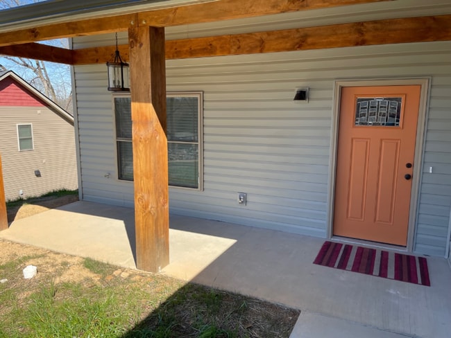 Photo - 1127 Traders Walk